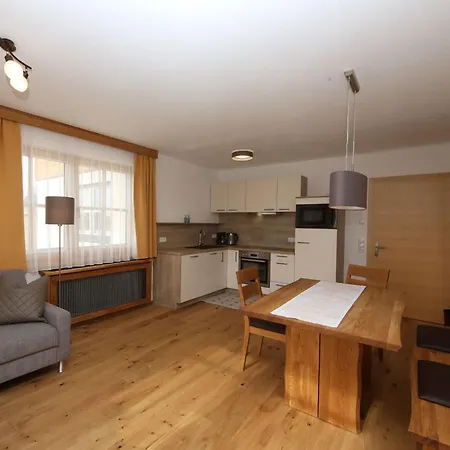 بيت ضيافة Alpenperle