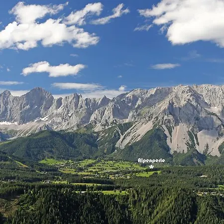 Alpenperle Guest house 3*