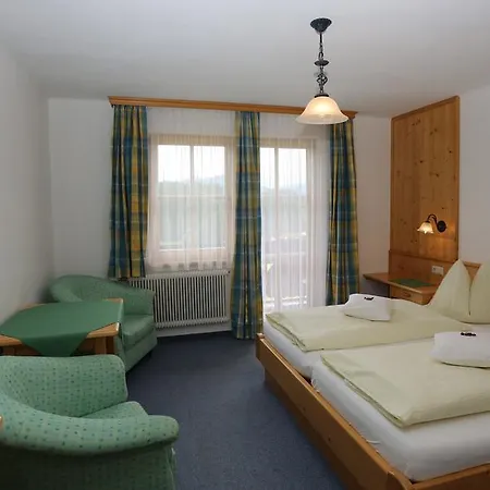 Guest house Alpenperle 3*
